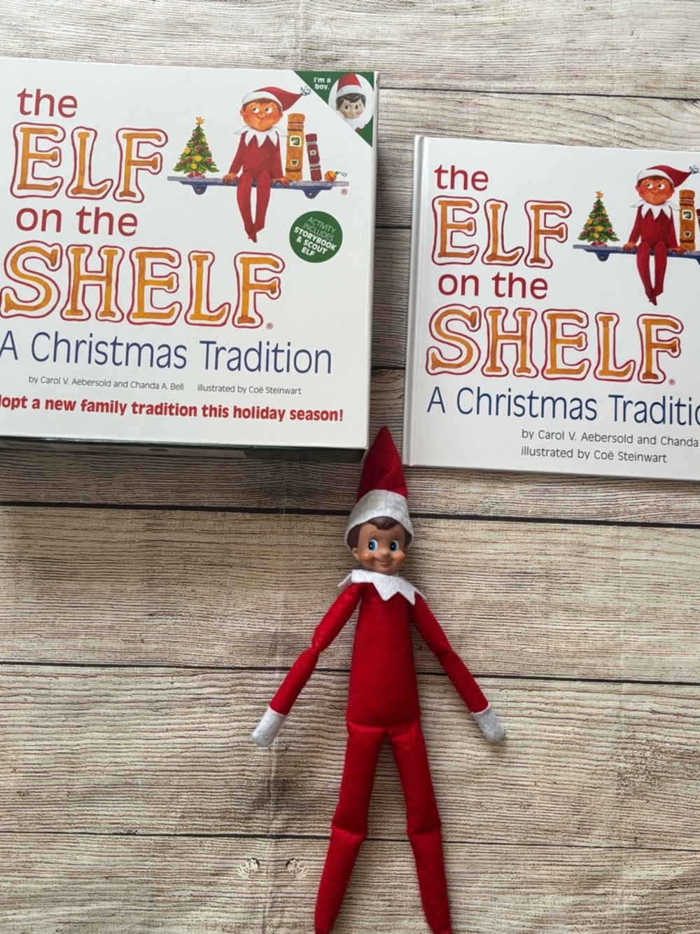 Elf on the Shelf Blue eyed Boy- in box with book!